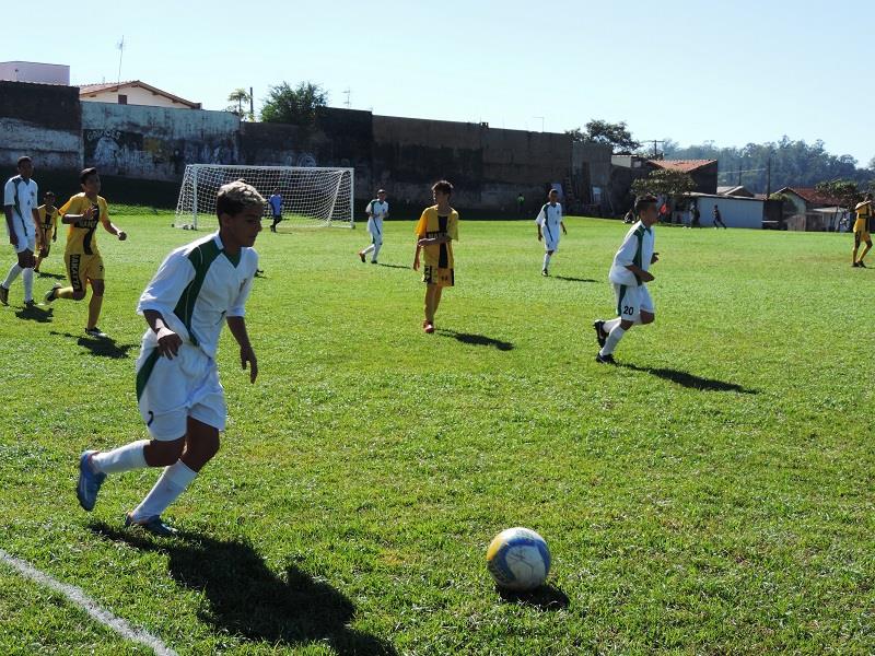 Município de Araras Futebol abertura do Campeonato Regional de Base