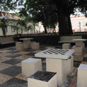 Praça Monsenhor “Paschoal Francisco Quércia” – Calçadão